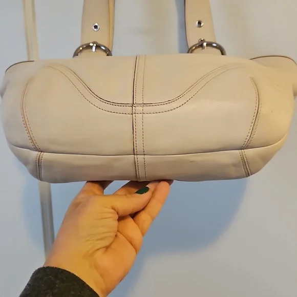 Coach Cream Soho Hampton Shoulder Bag